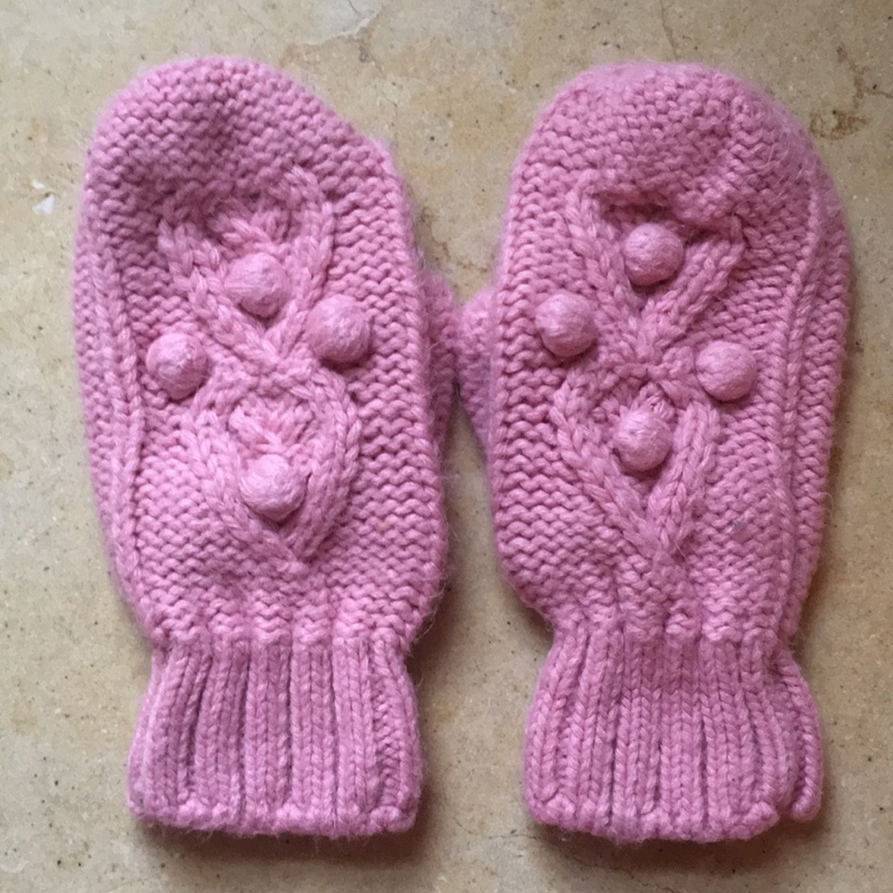 Pink knit mittens